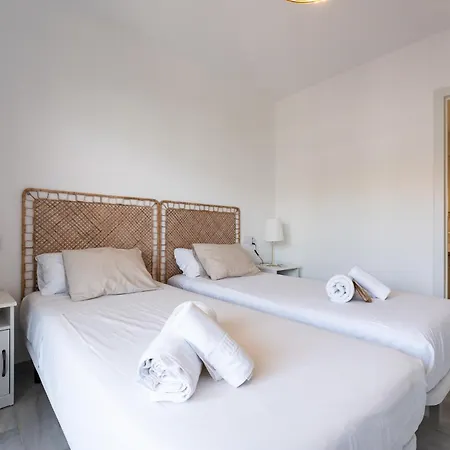 Apartment Ct 325 - Faro's Dona Sofia - Beachapartment *